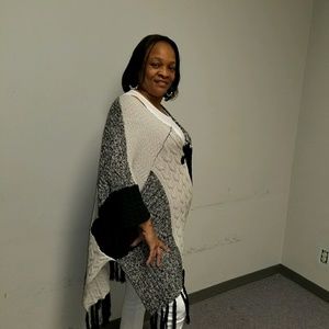 Meet your Posher, Defria